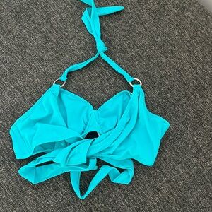 VENUS Aqua Bikini Top
